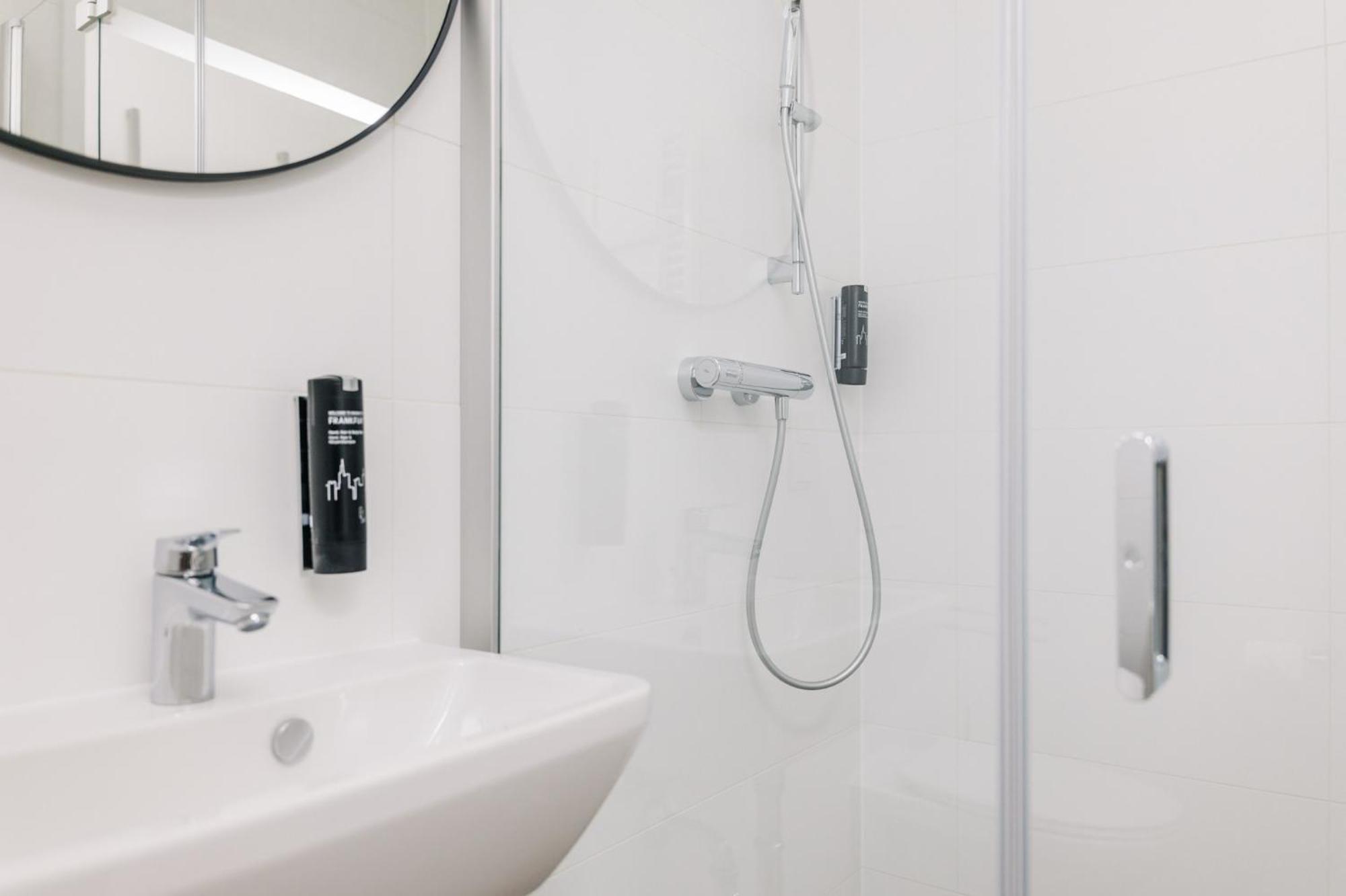 Homaris Apartments Frankfurt Франкфурт на Майн Екстериор снимка