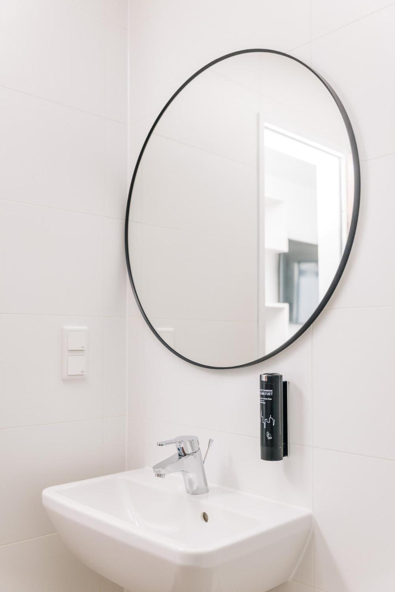 Homaris Apartments Frankfurt Франкфурт на Майн Екстериор снимка